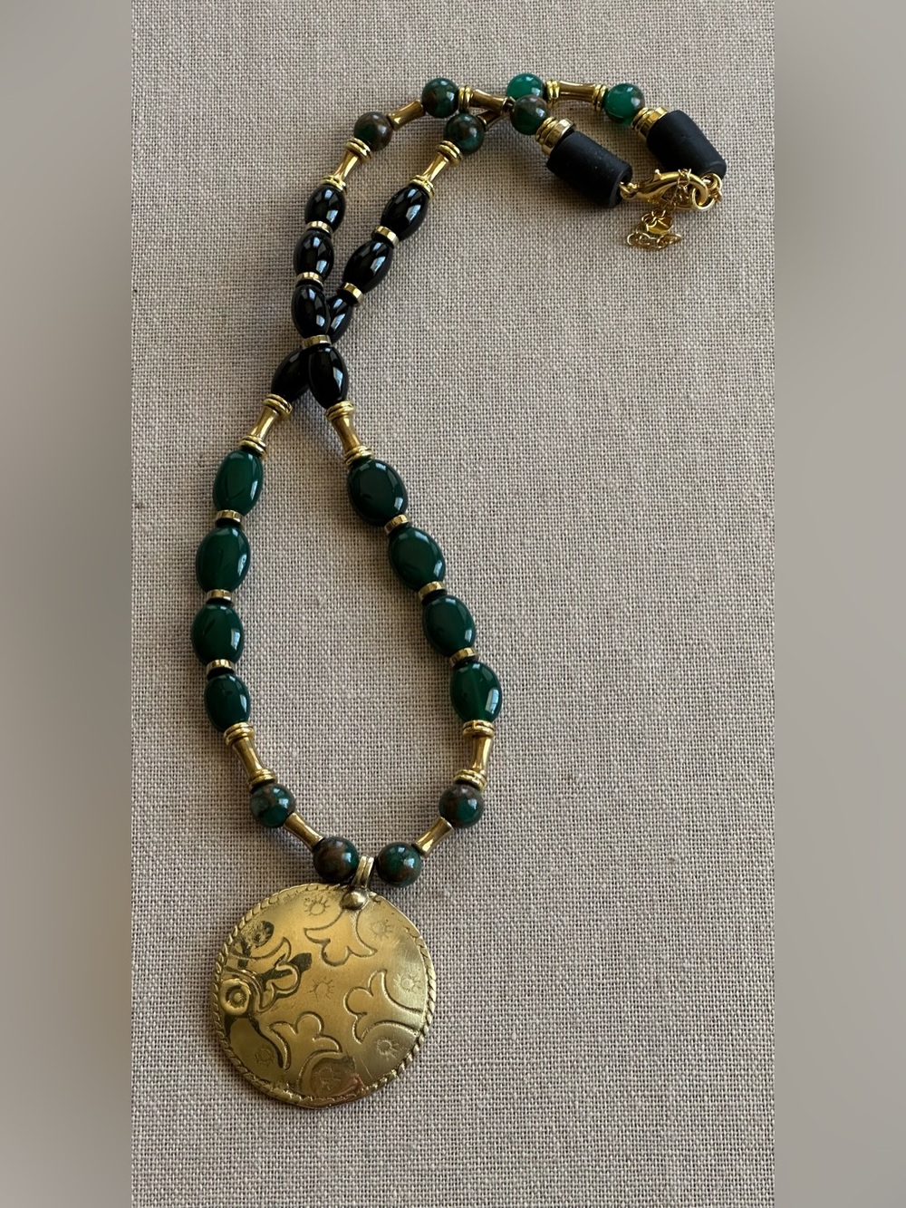 22-1/2 inch Onyx bead necklace NWOT - Picture 2 of 13
